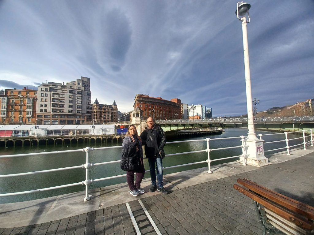 Paseando por la r&iacute;a de Bilbao
