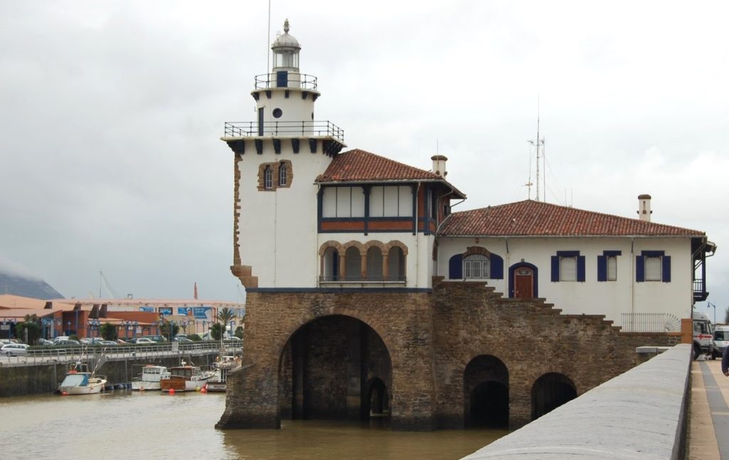 Casa de los N&aacute;ugragos en Getxo