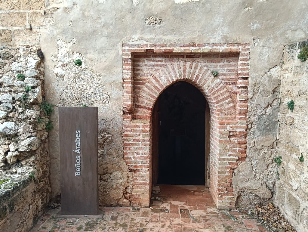 Ba&ntilde;os &aacute;rabes de Segura de la Sierra.