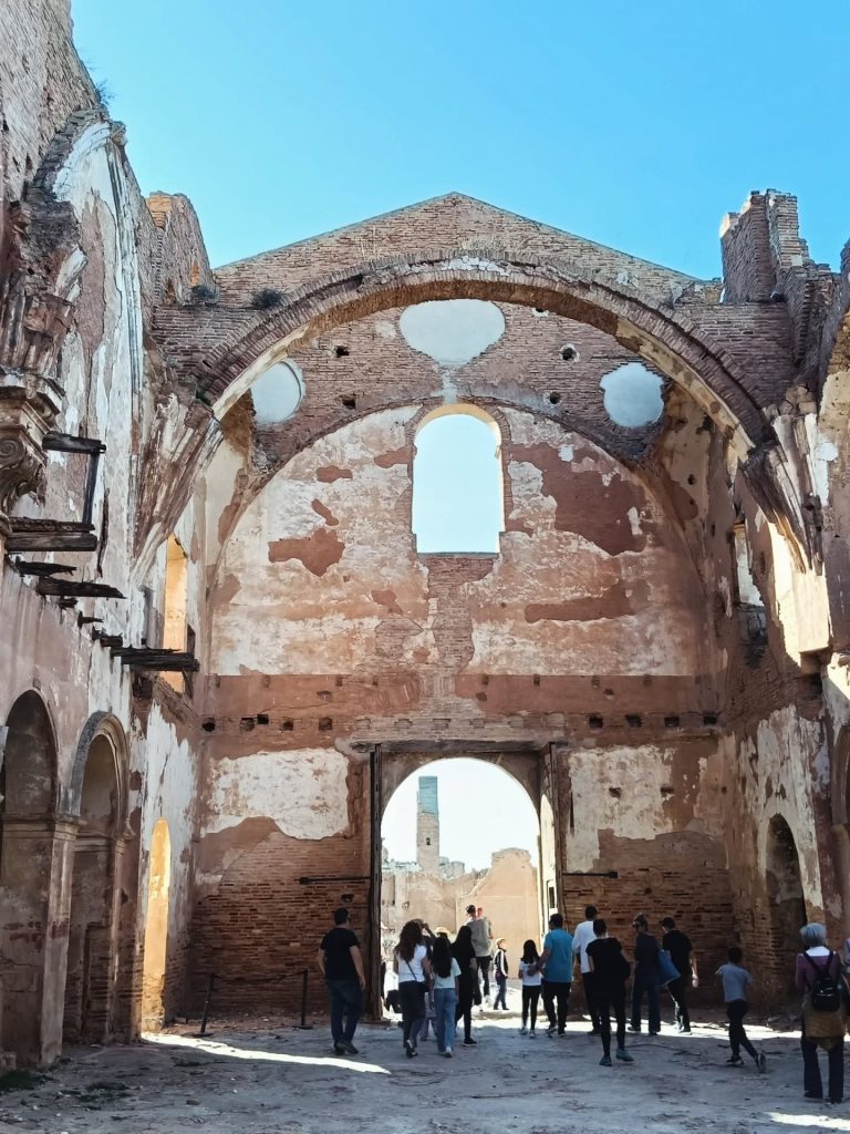 Iglesia de San Mart&iacute;n de Tours en Belchite Viejo